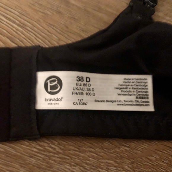 Bravado Designs Black Nursing Bra 38D | Molded Cup Padded Wireless Comfort Bra - Picture 3 of 6